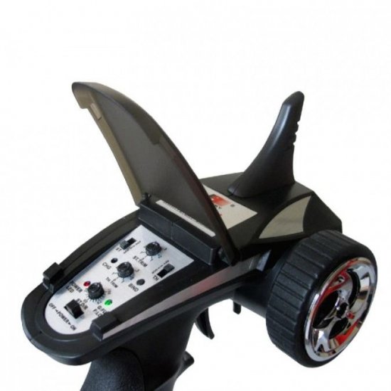 FlySky FS-GT2B 2CH 2.4GHz Radio Control - Click Image to Close