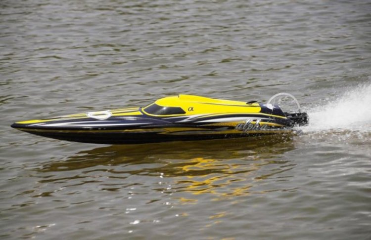 Joysway Alpha 1000mm Brushless V-Boat ARTR Yellow - Click Image to Close