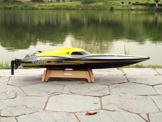 (image for) Joysway Alpha 1000mm Brushless V-Boat ARTR Yellow