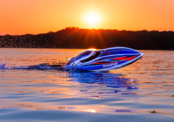 (image for) TRAXXAS Disruptor VXL-4s Self-Righting 660mm Blue
