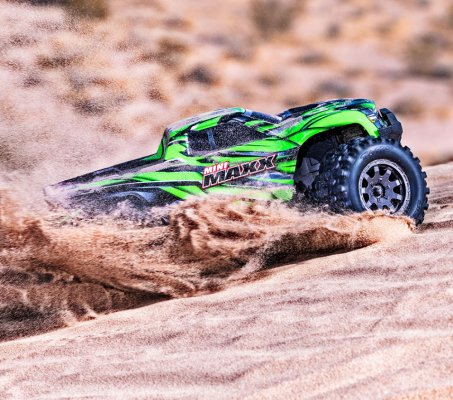 TRAXXAS Mini MAXX RTR TQ BL-2s Green USB-C Charger / 2s Li-Po