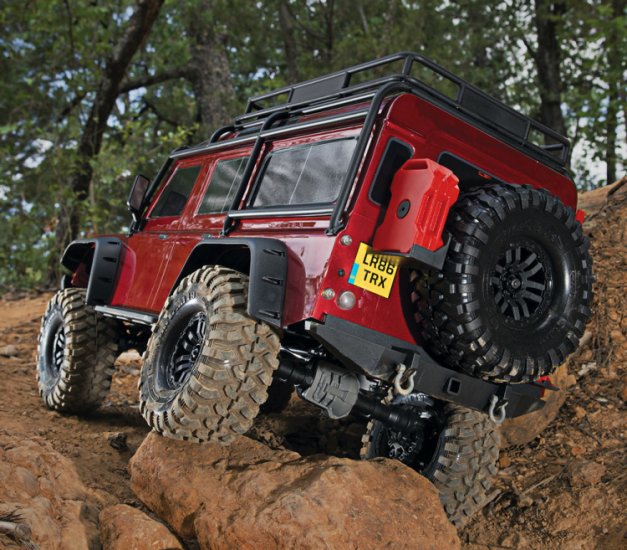 TRAXXAS TRX-4 Scale & Trail Crawler Land Rover Defender Red - Click Image to Close