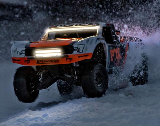 TRAXXAS UDR 4WD TQi TSM FOX LED-set w/o charger & battery RTR - Πατήστε στην εικόνα για να κλείσει