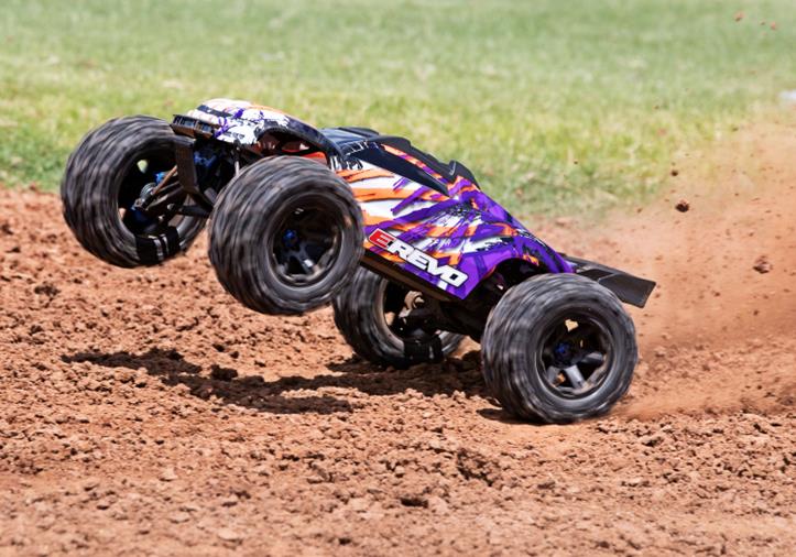 TRAXXAS E-REVO Brushless 4WD TQi TSM w/o Batt & Charger Purple - Πατήστε στην εικόνα για να κλείσει