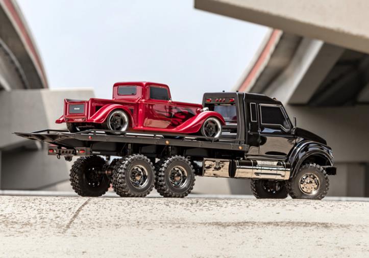 TRAXXAS TRX-6 Ultimate RC Hauler 6x6 TQi Black - Click Image to Close