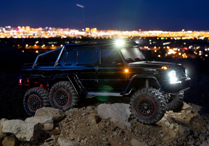 TRAXXAS TRX-6 Mercedes-Benz G63 AMG 6X6 TQi 2.4G RTR Black - Click Image to Close