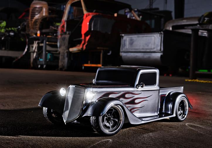 TRAXXAS Factory Five '35 Hot Rod Truck 1/10 AWD RTR Silver - Click Image to Close