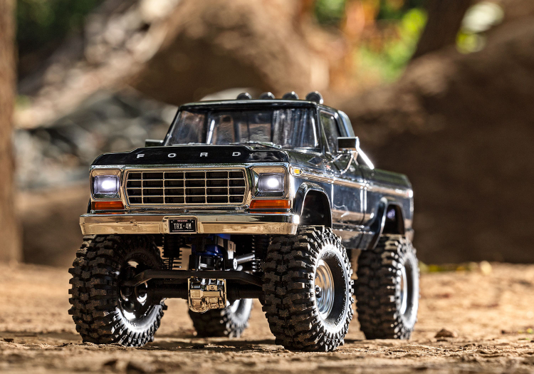 TRAXXAS TRX-4M Ford F-150 High Trail RTR Black - Πατήστε στην εικόνα για να κλείσει