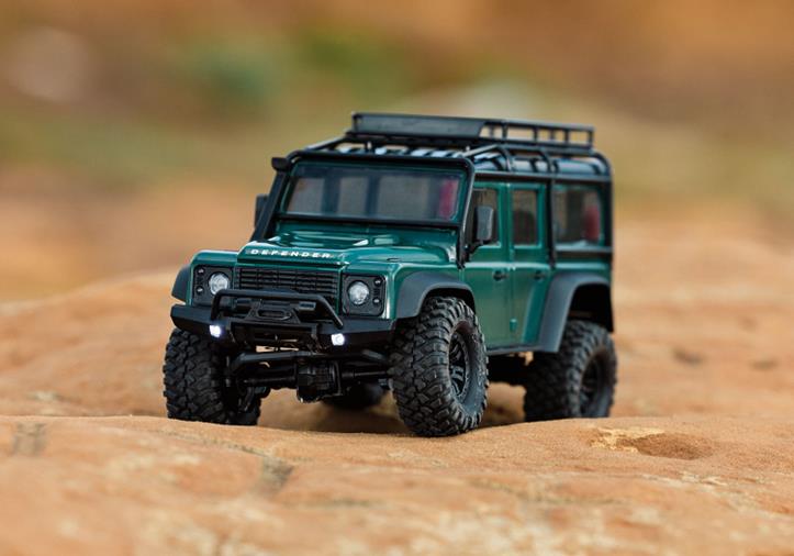 TRAXXAS TRX-4M 1/18 Land Rover Defender Crawler Red RTR - Πατήστε στην εικόνα για να κλείσει