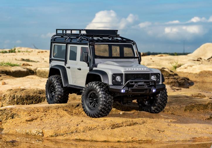 TRAXXAS TRX-4M 1/18 Land Rover Defender Crawler Silver RTR - Πατήστε στην εικόνα για να κλείσει